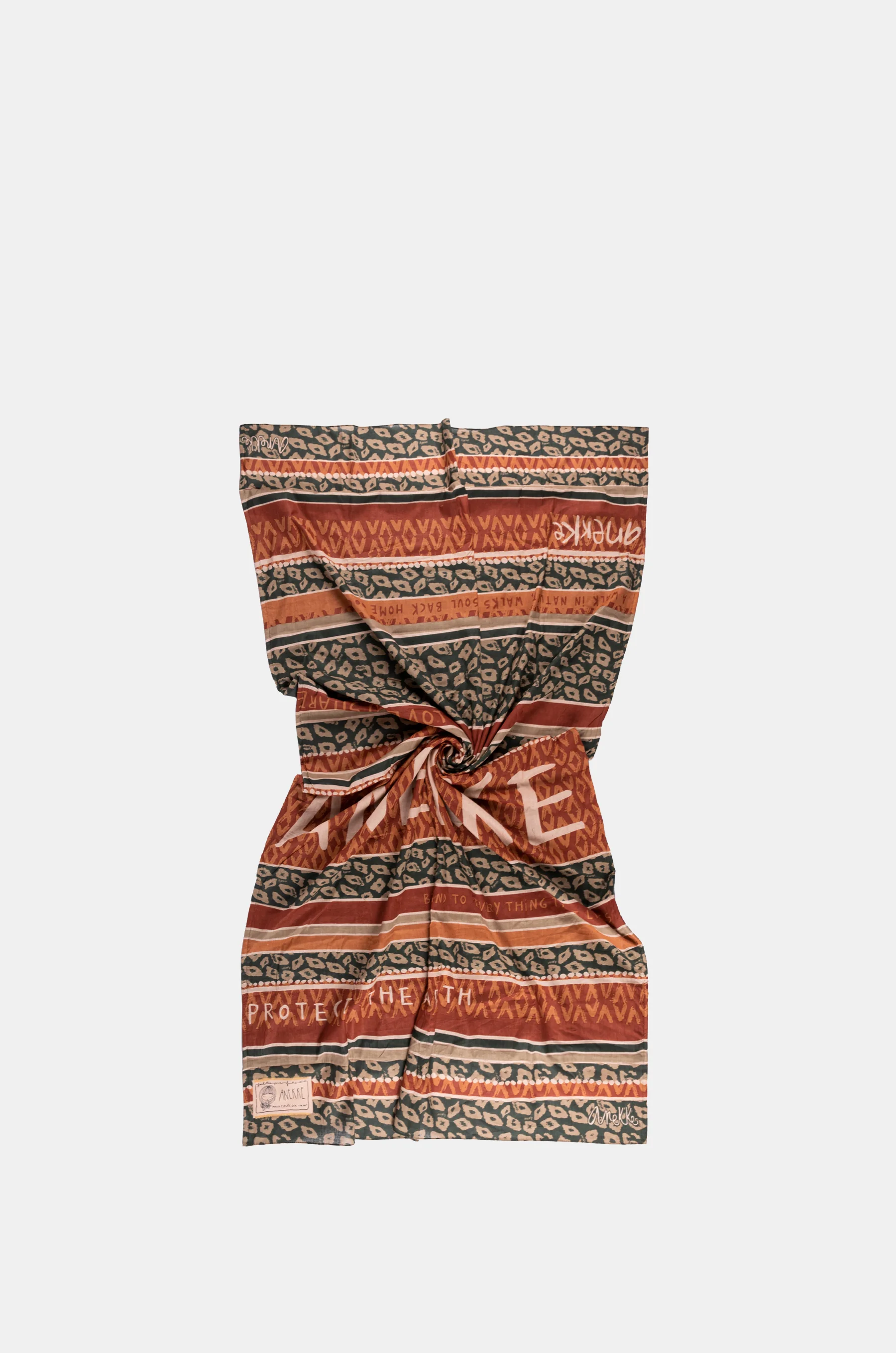 Amazonia Leopard Print Beach Tail - Image 2