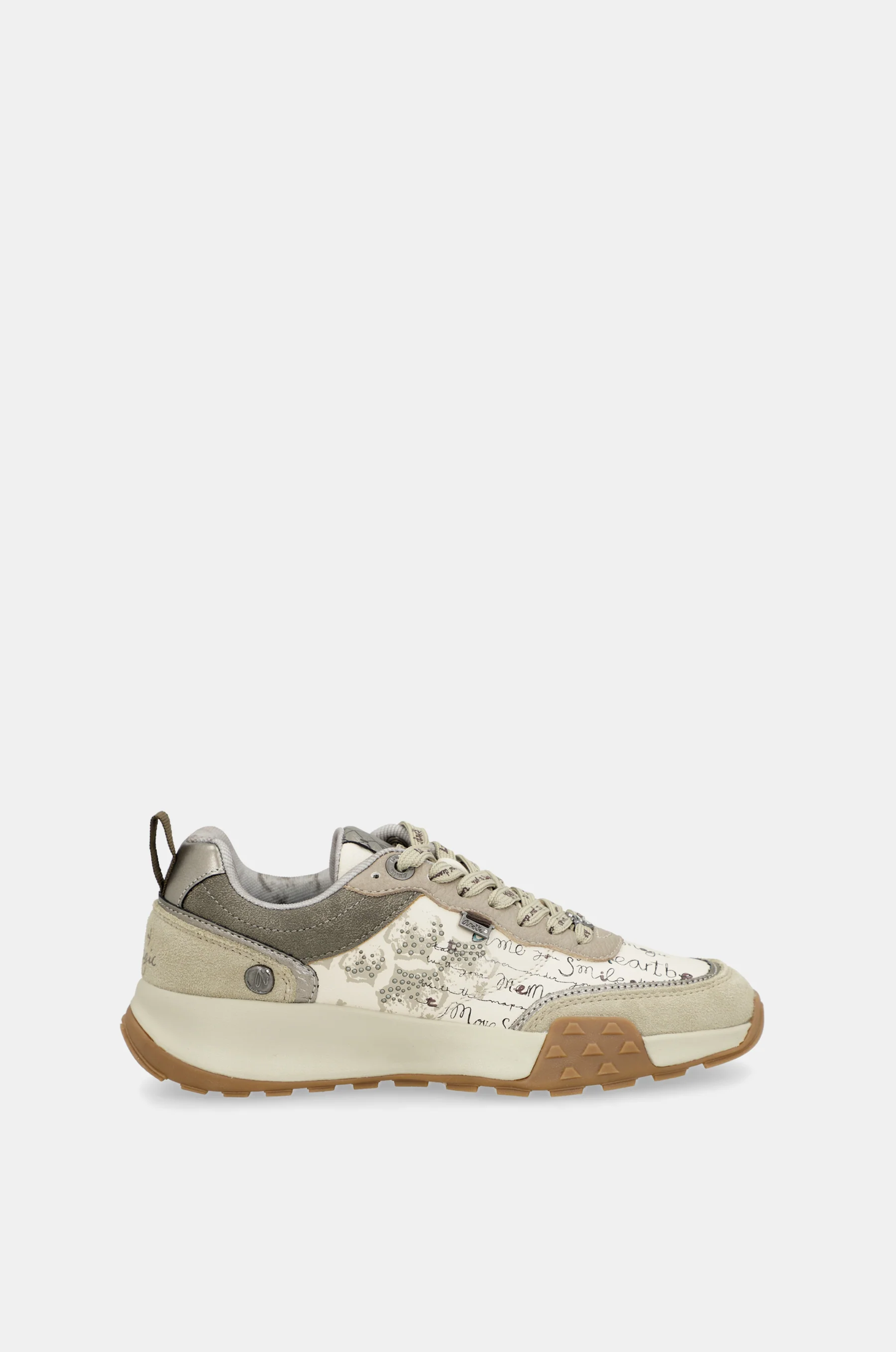 Baskets beige imprimé