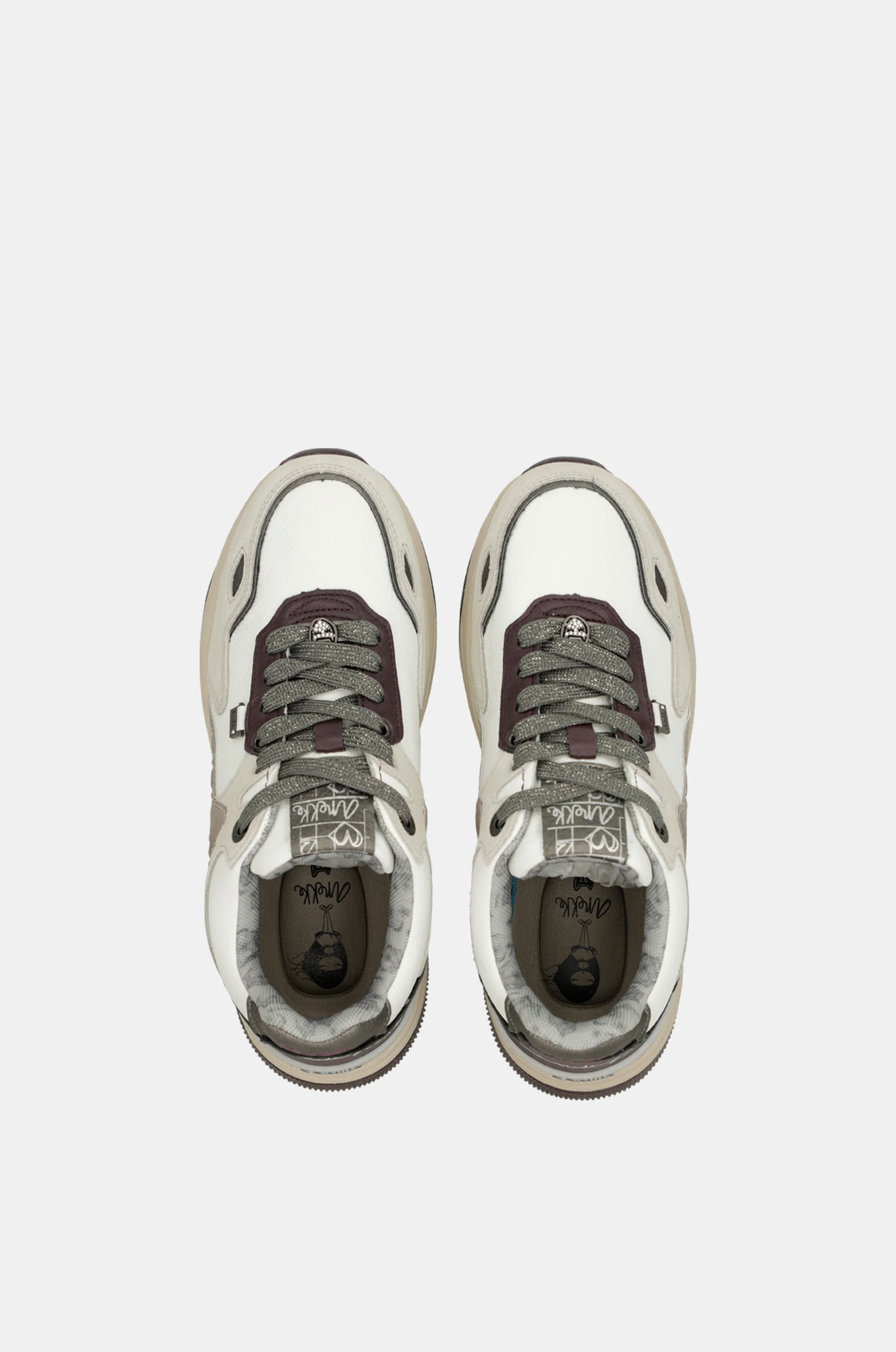 Baskets blanc et bordeaux - Image 3