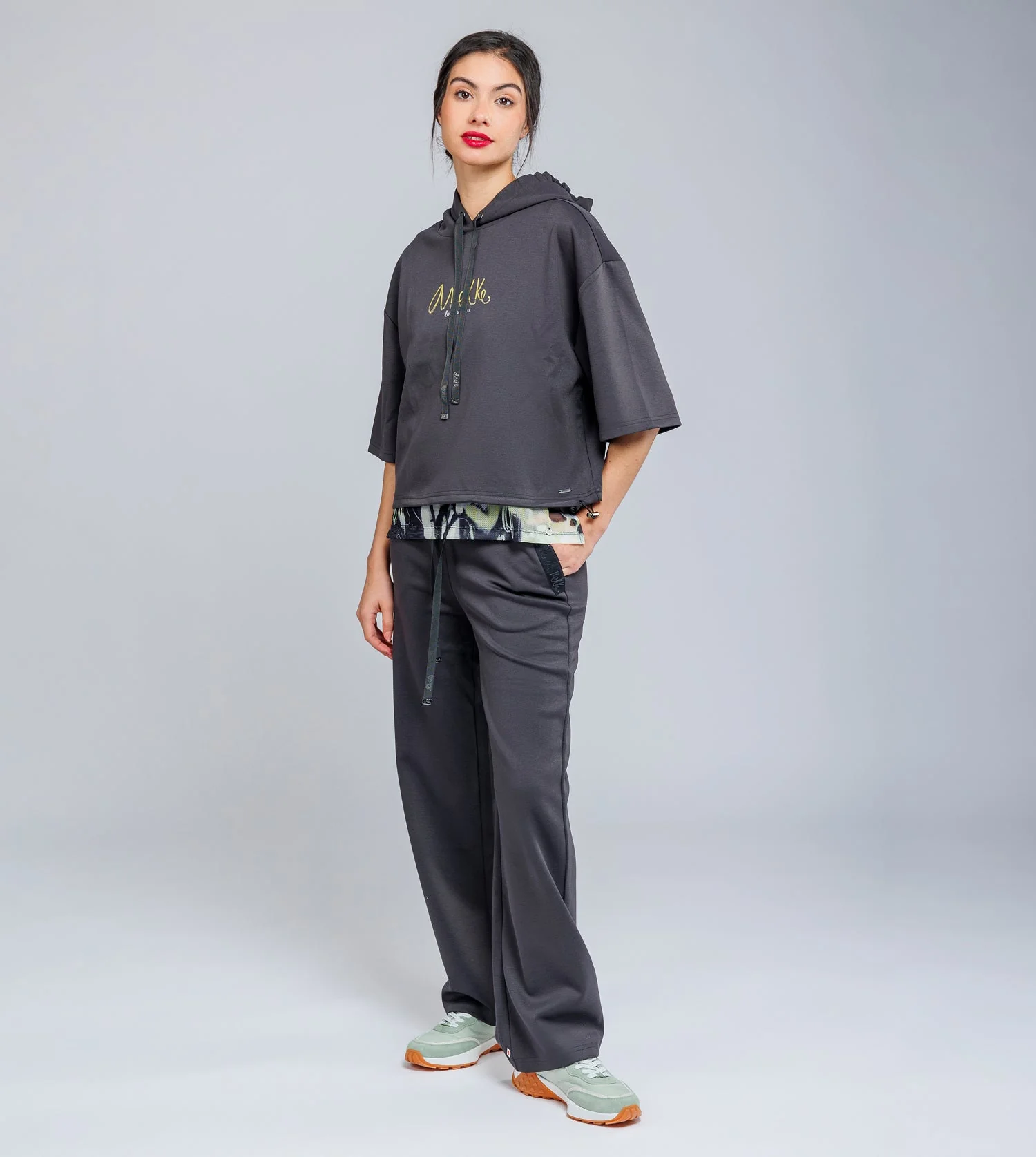 Pantalon fluide gris - Image 2