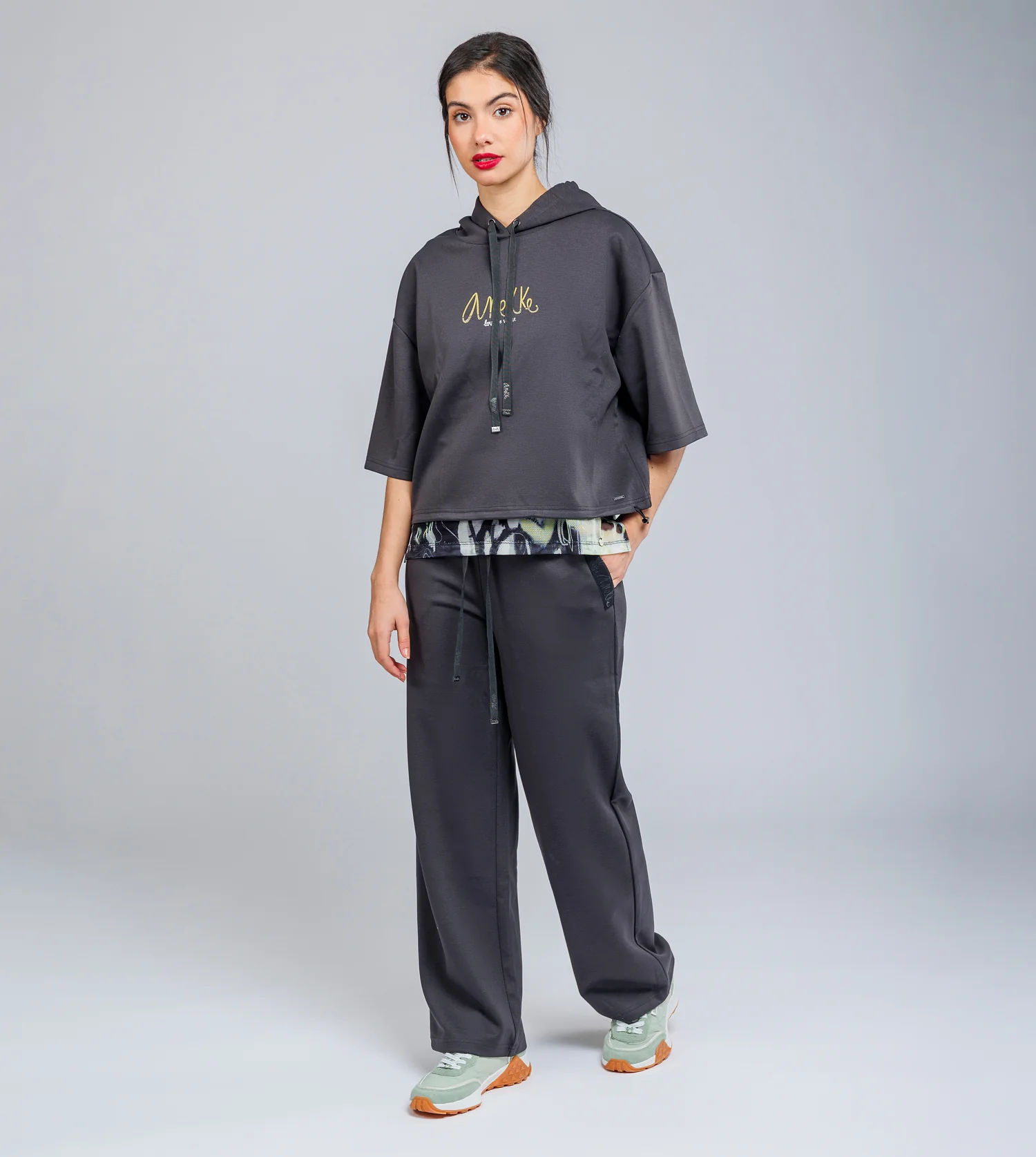 Pantalon fluide gris - Image 4