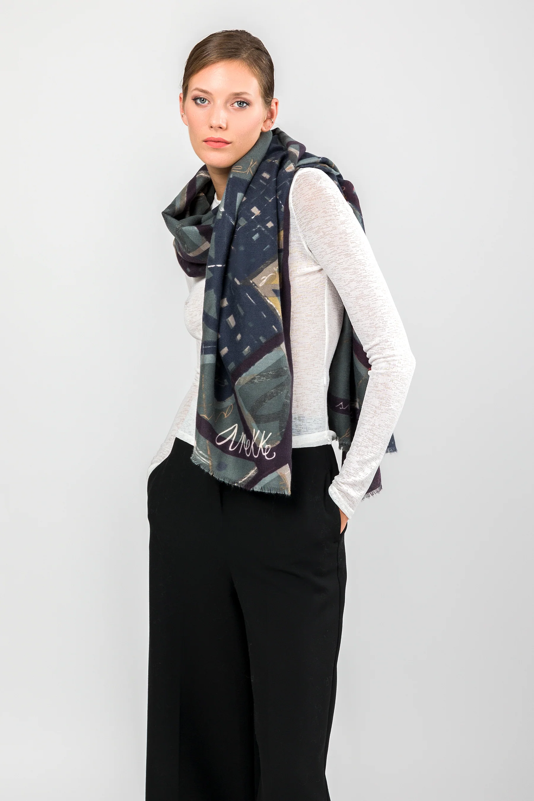 Pashmina bleu imprimé - Image 3
