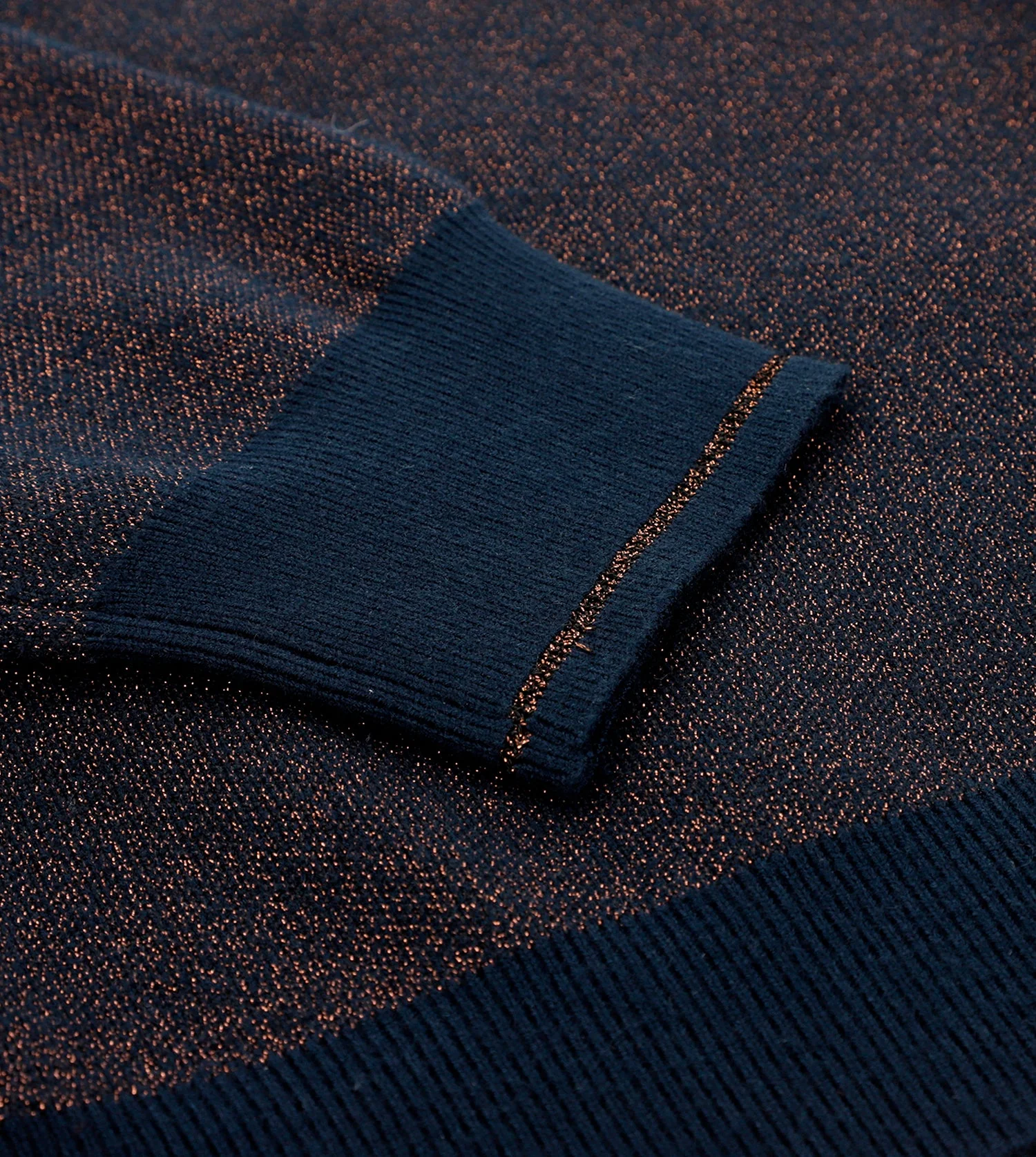 Pull Contemporary cuivré - Image 4