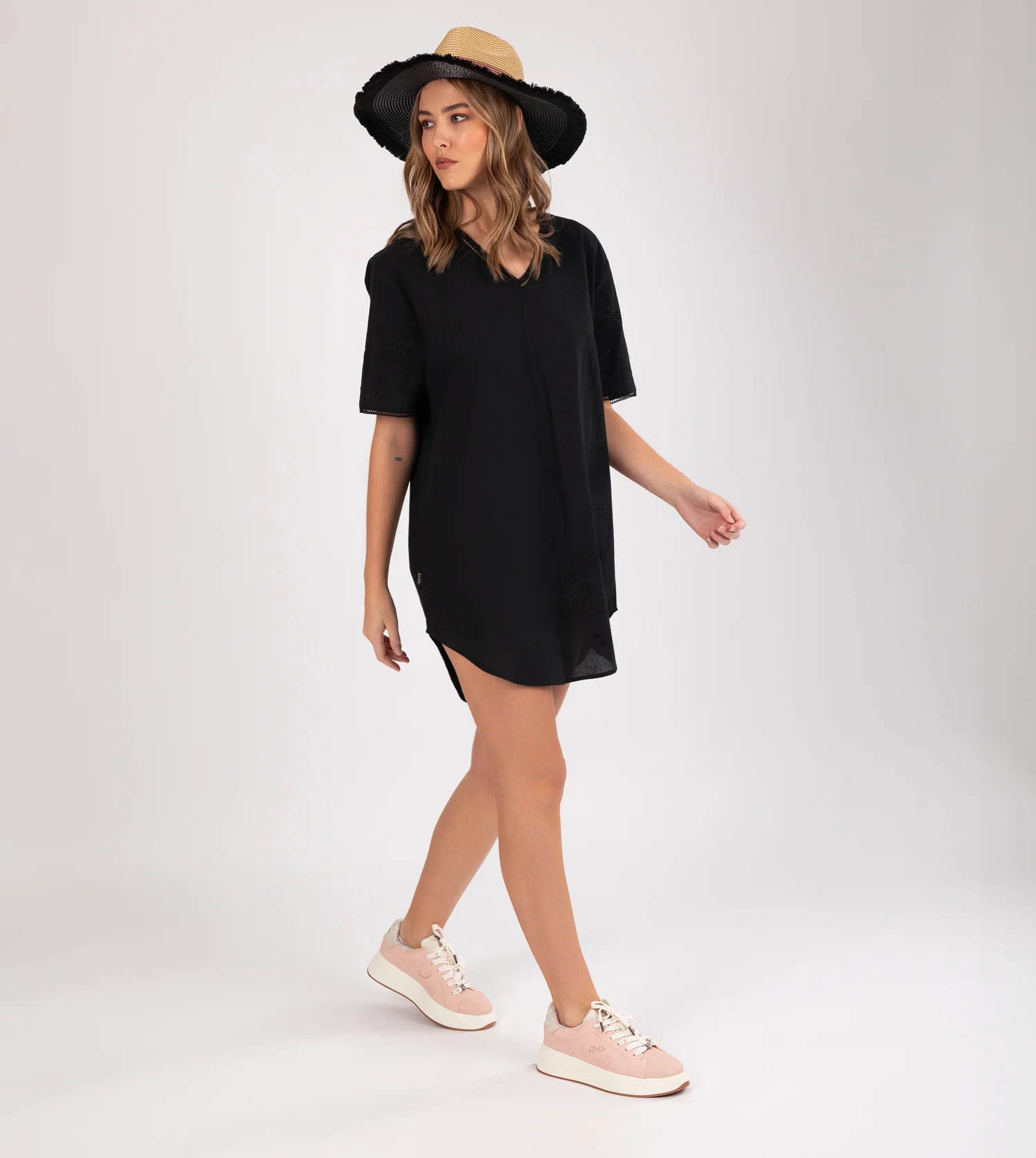Robe courte noire - Image 4