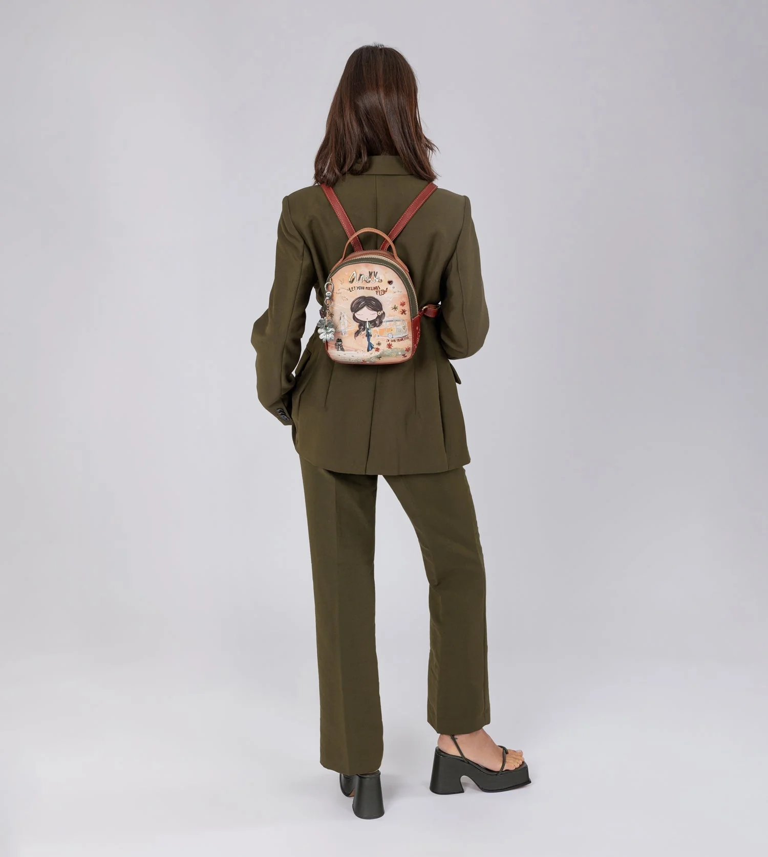 Sac à dos petit format camel Peace & Love - Image 6