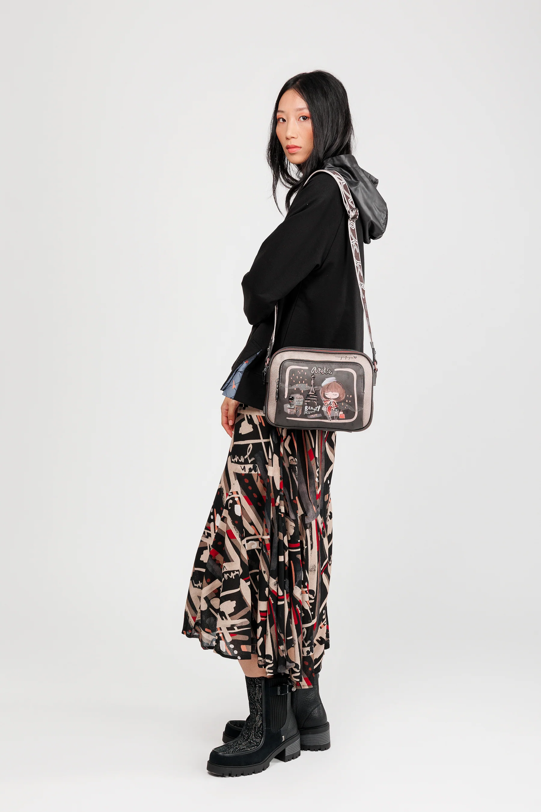 Sac bandoulière moyen Mademoiselle - Image 3