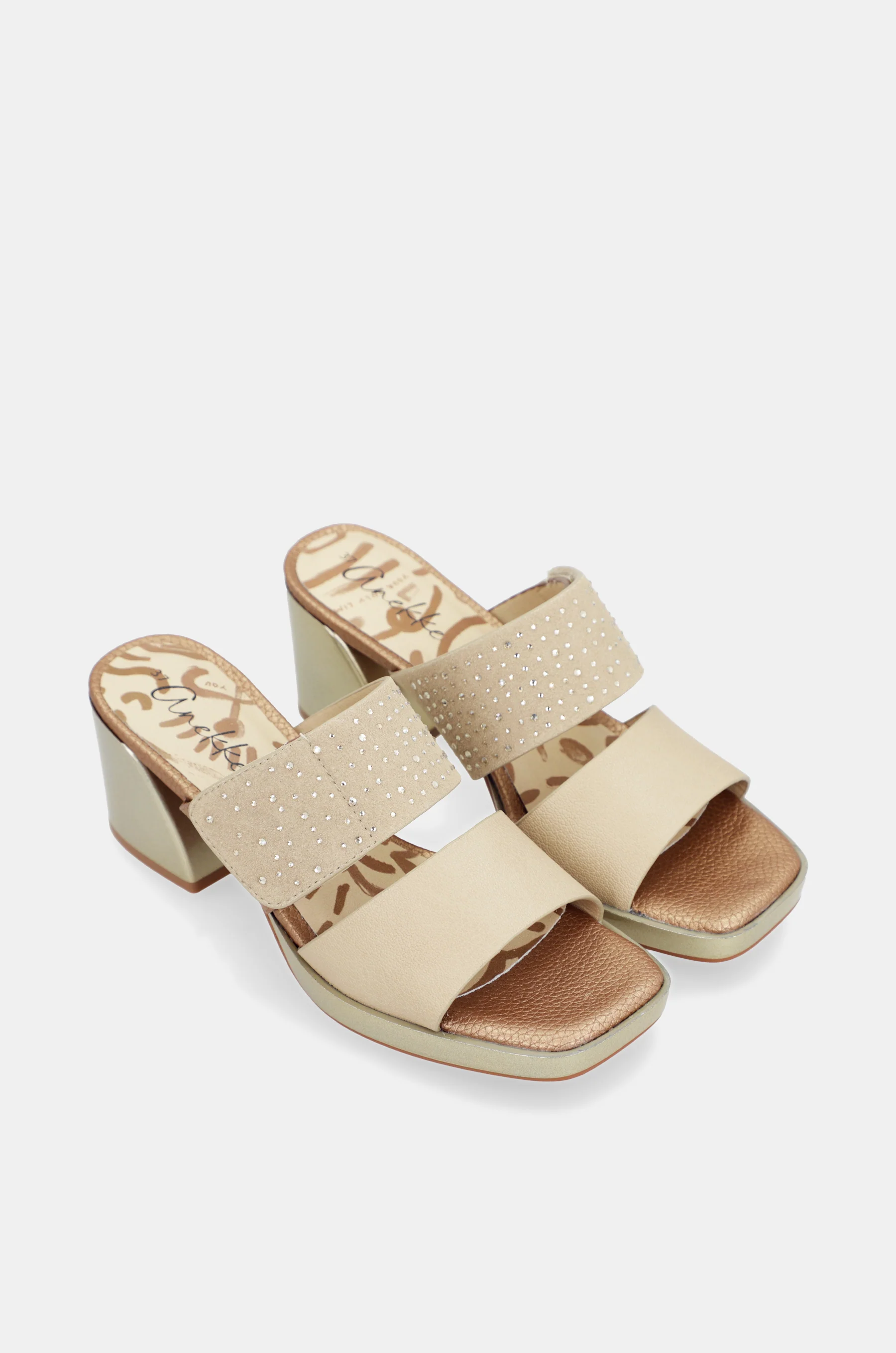Sandales à talon beige avec strass - Image 3