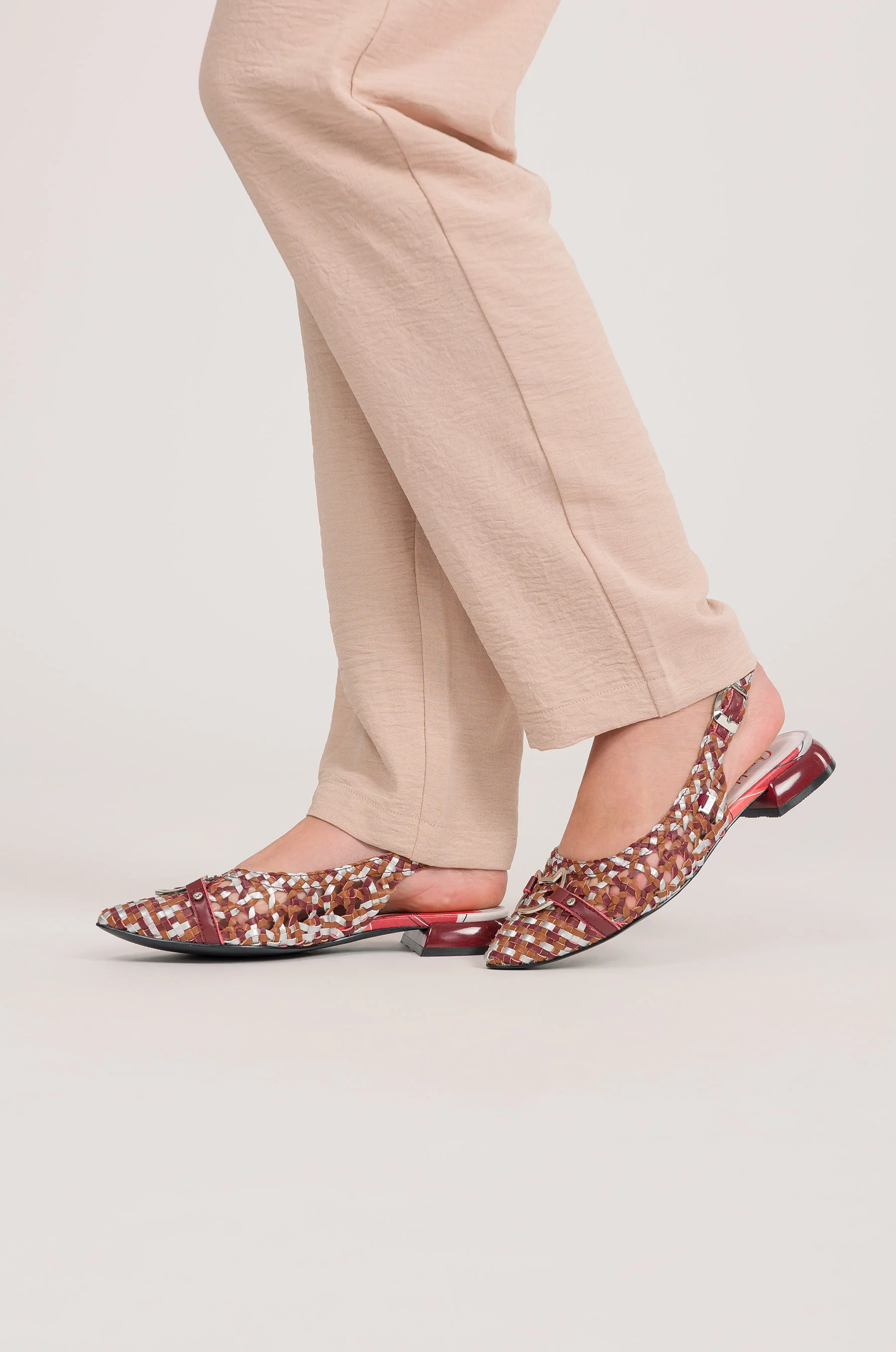 Sandales slingback bordeaux - Image 2