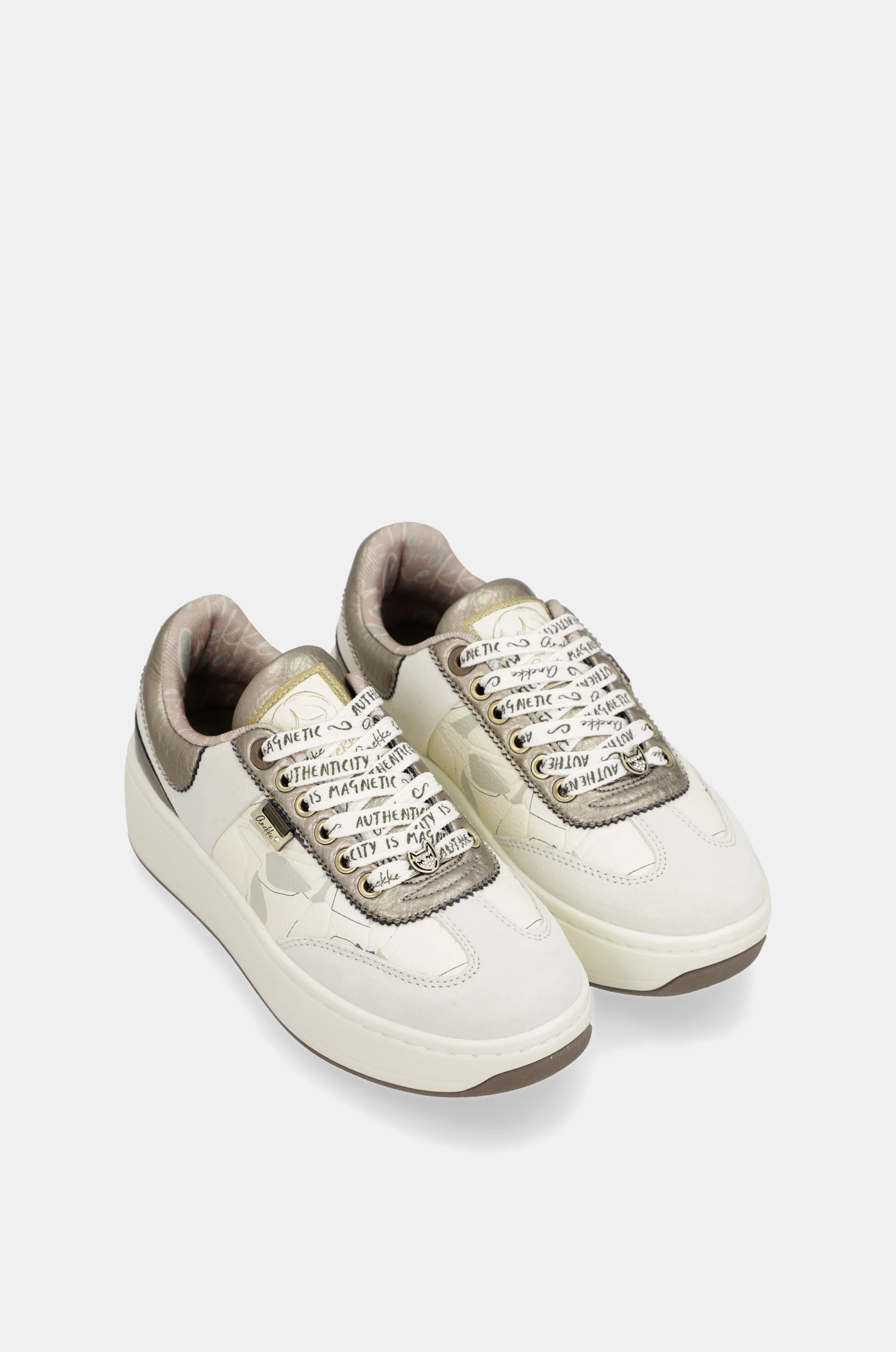 Sneakers beige - Image 2