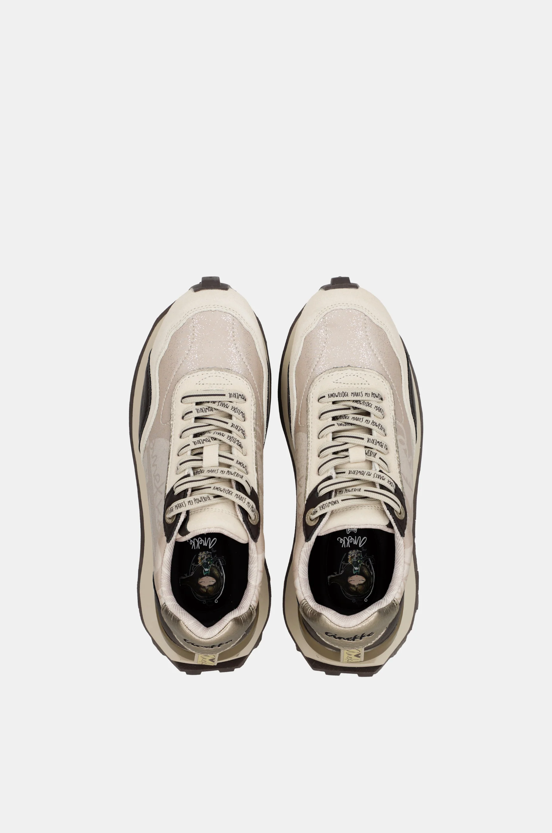 Sneakers beige avec détails marron - Image 8
