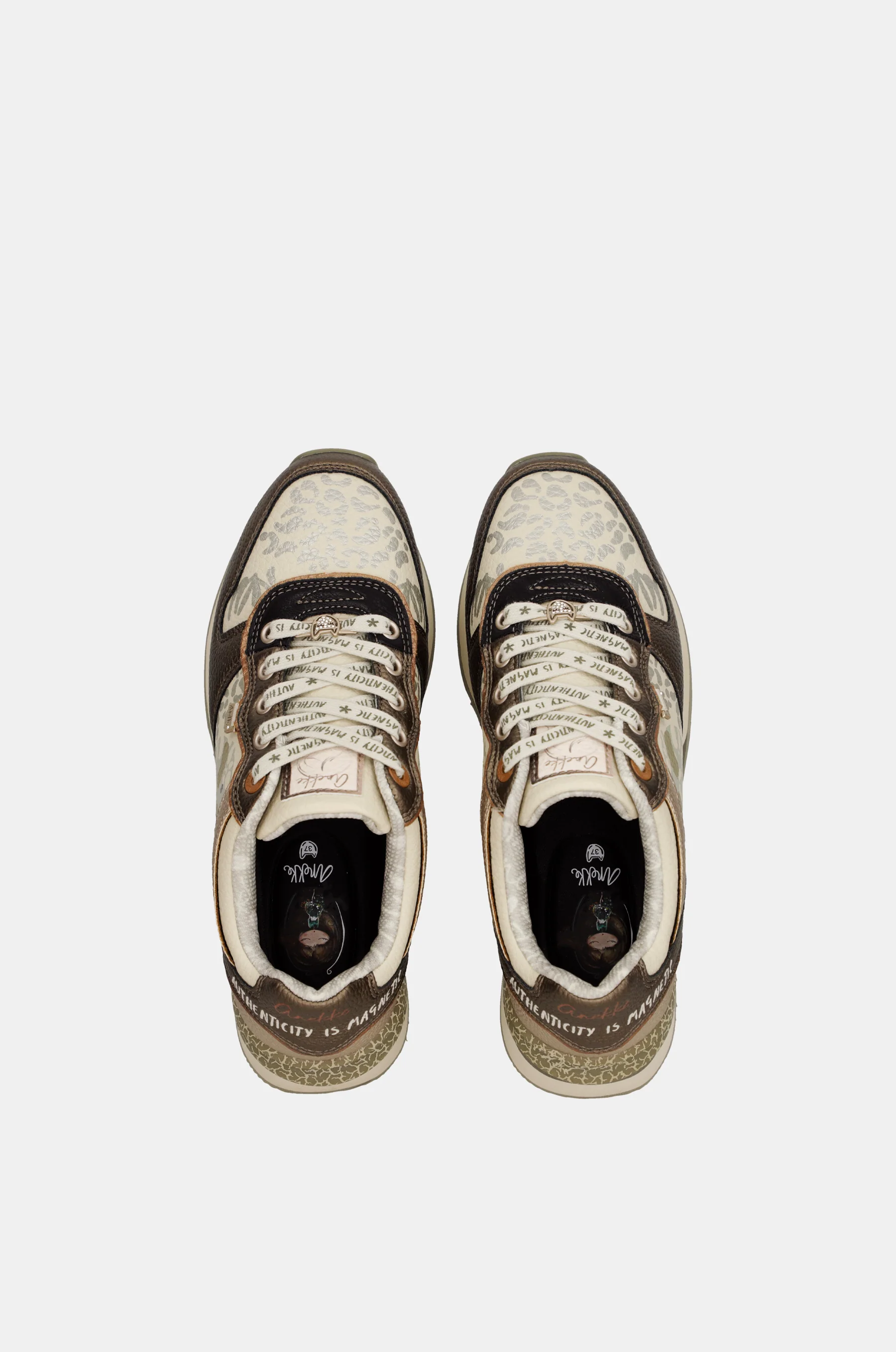 Sneakers beige et cuivrés - Image 7