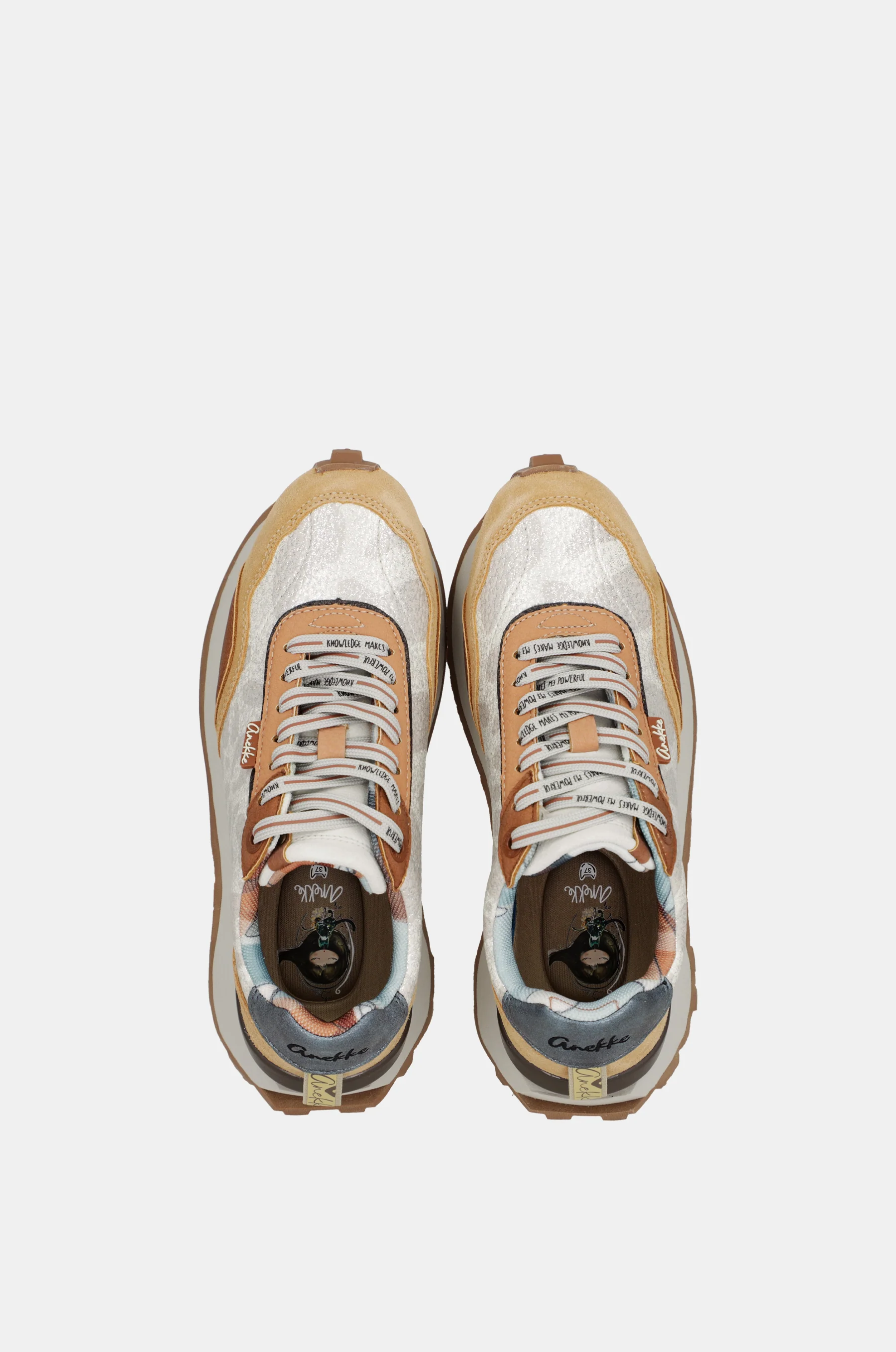 Sneakers beige et orange - Image 9