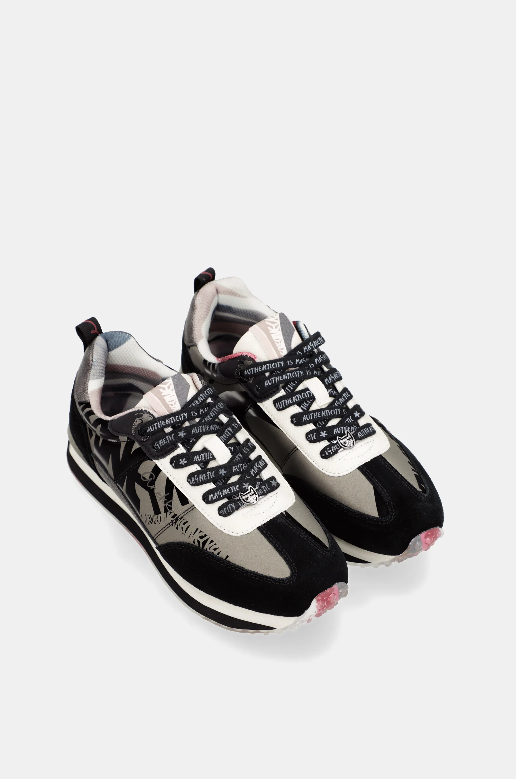 Sneakers noirs et plomb - Image 3