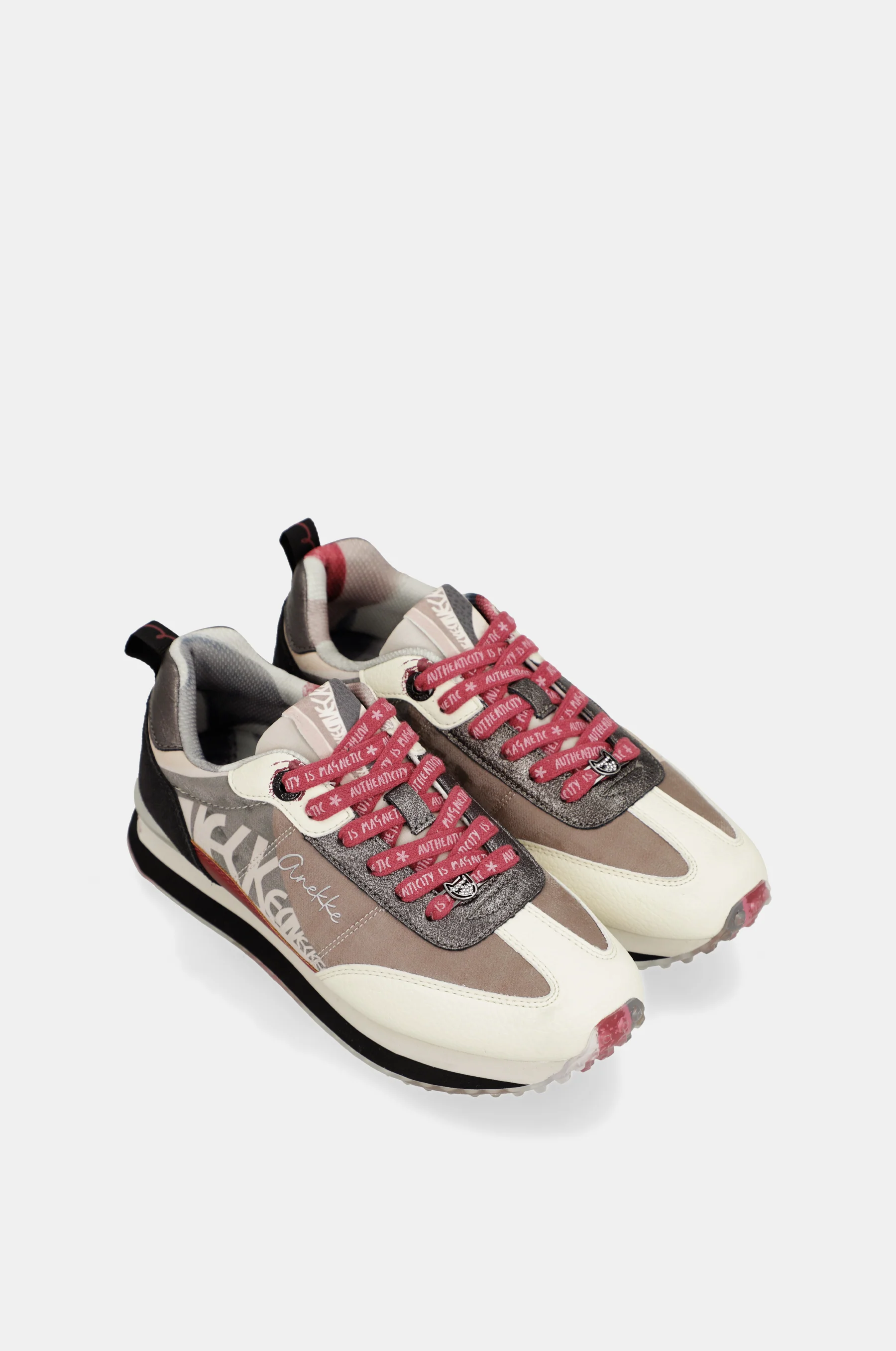 Sneakers roses et blancs - Image 3