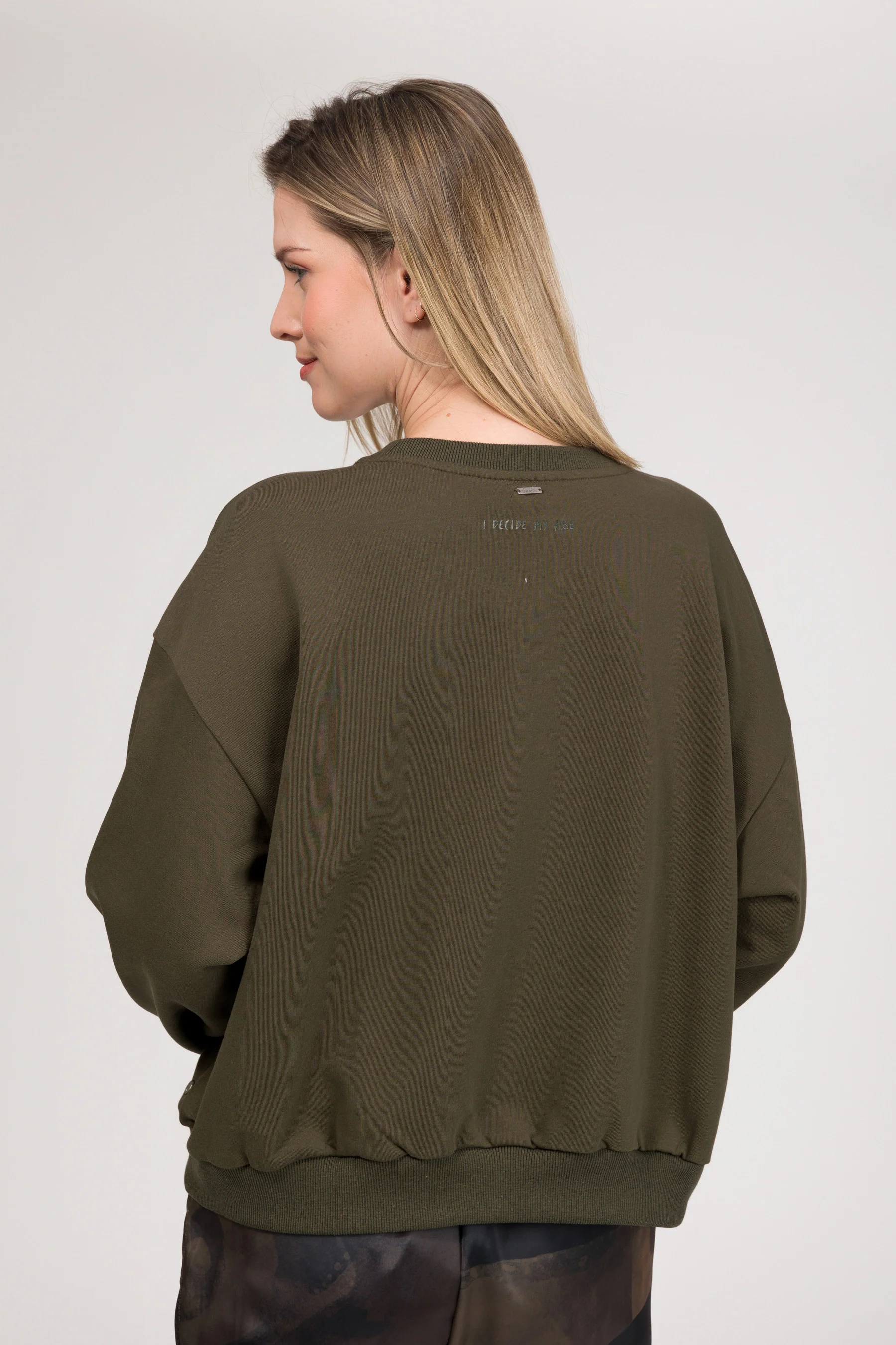 Sweat à manches longues vert militaire - Image 4