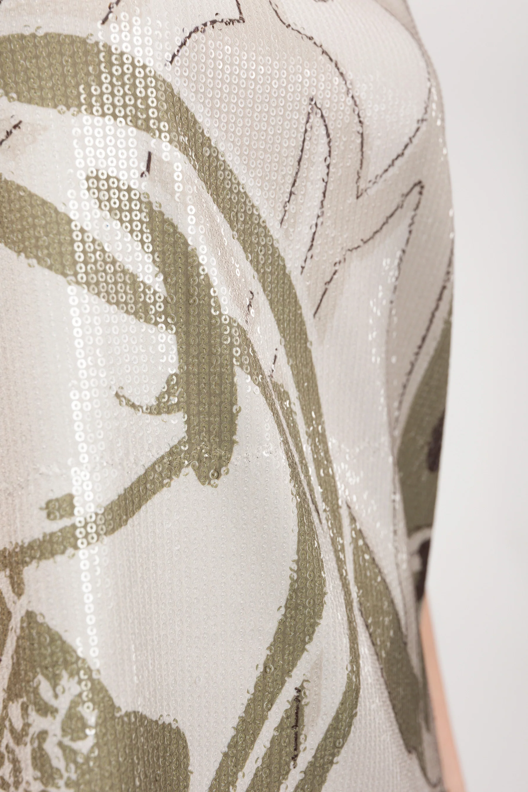 T-shirt beige à paillettes - Image 6