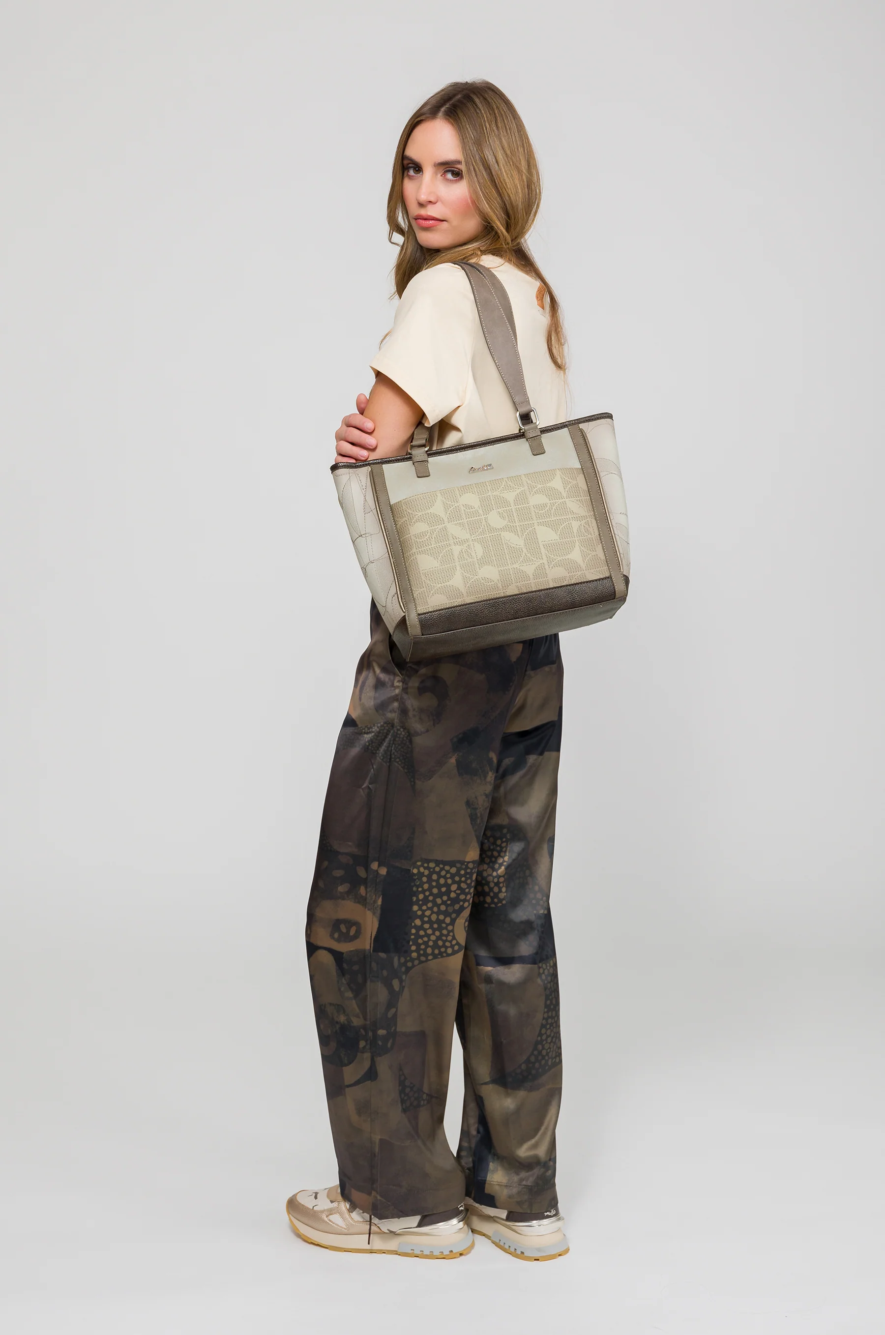 Tote Auralis - Image 8